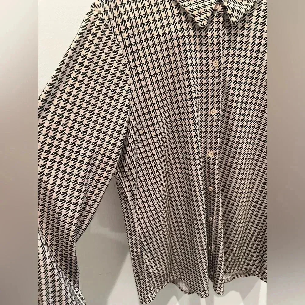 Adrianna Papell Button Down Shirt Sz Large - Picture 4 of 9